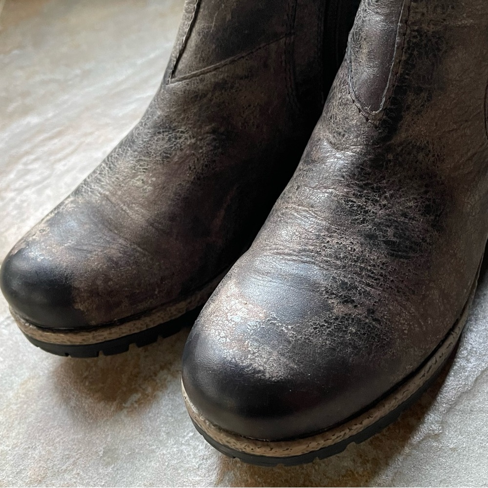 Diba True Say So Vintage Distressed Leather Black Chelsea Ankle Boot Size 9.5 - Picture 12 of 16